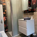 Stylischer Altbau Im Zentrum Киль