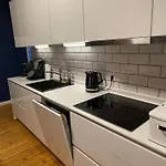 Appartement Stylischer Altbau Im Zentrum *