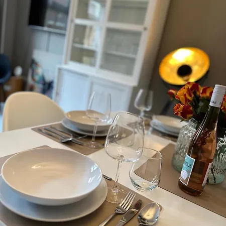 Stylischer Altbau Im Zentrum * Kiel