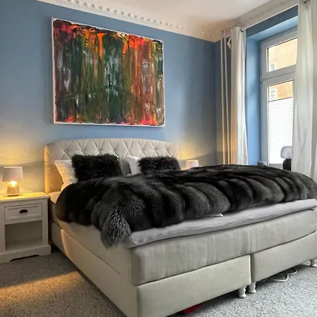 Stylischer Altbau Im Zentrum Lejlighed