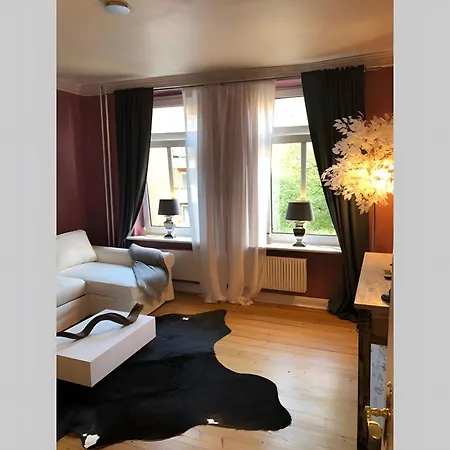 Stylischer Altbau Im Zentrum