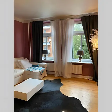 Stylischer Altbau Im Zentrum Lejlighed *