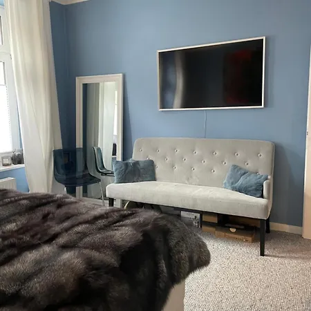 Stylischer Altbau Im Zentrum Apartment