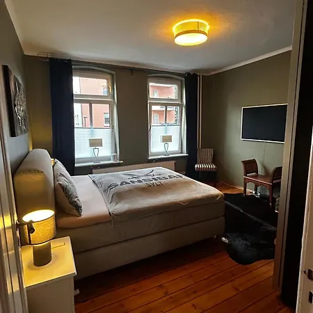 Stylischer Altbau Im Zentrum Apartment *
