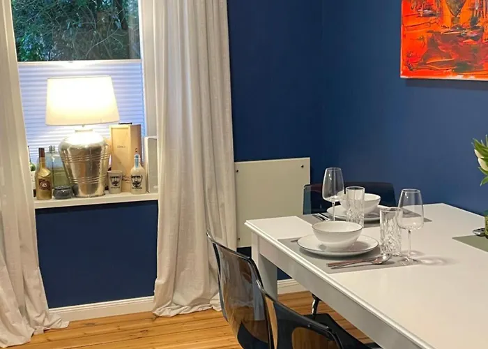 Stylischer Altbau Im Zentrum Appartamento