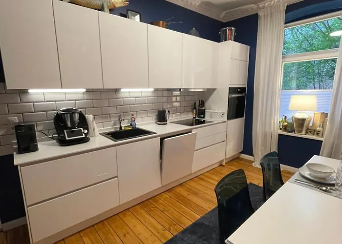 Apartment Stylischer Altbau Im Zentrum Kiel