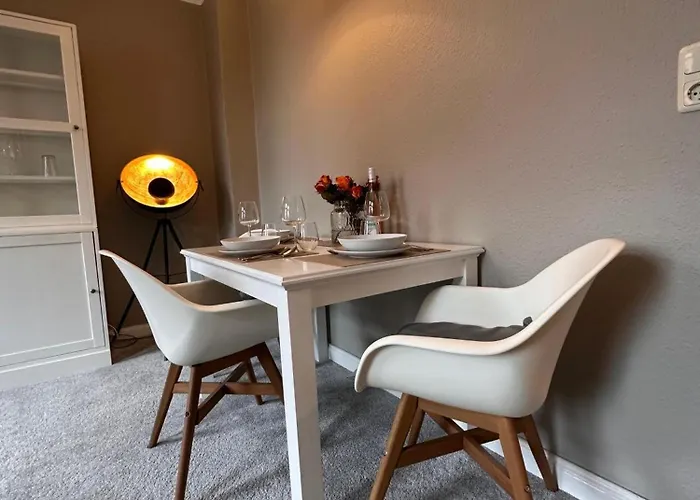 Apartment Stylischer Altbau Im Zentrum *